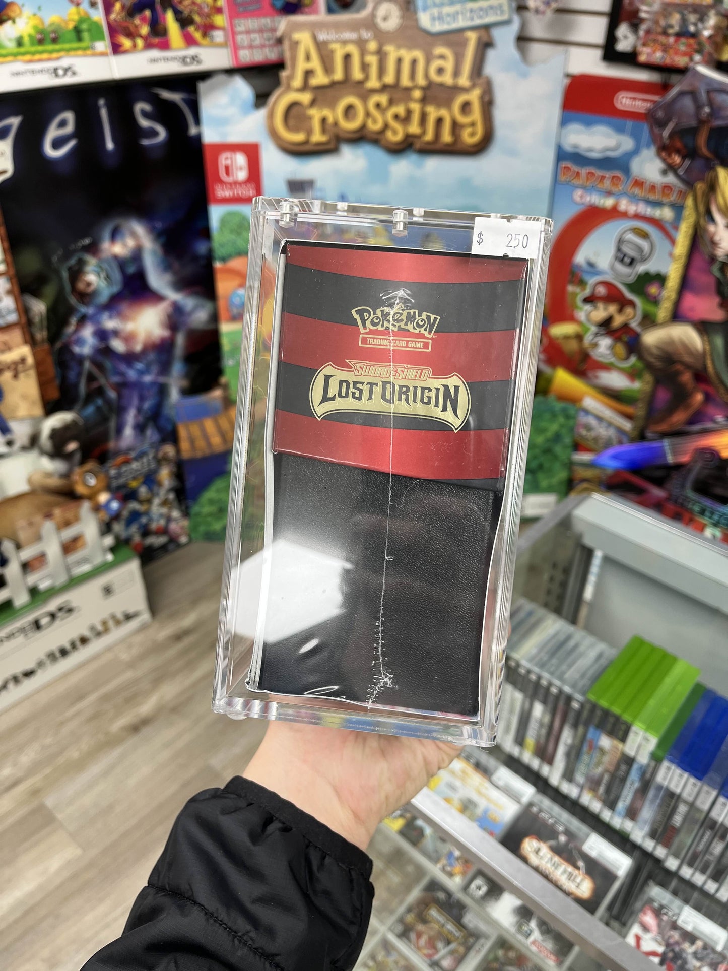 Pokemon Center Lost Origin ETB Sealed W/ Box Protector!