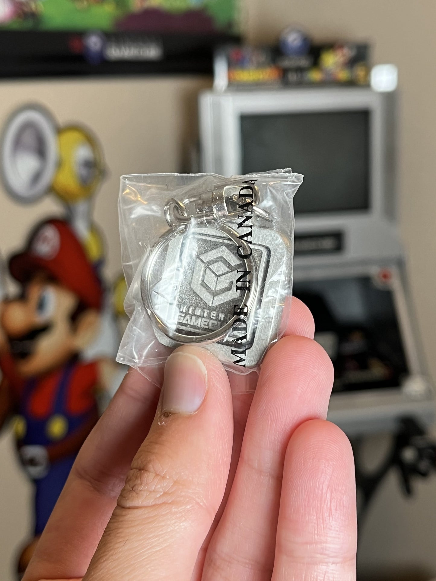 Metal GameCube Medallion Keychain NEW