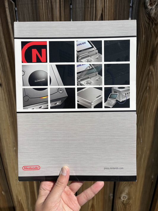 Nintendo E3 2002 Press Kit *Extremely Rare* Complete & Clean!