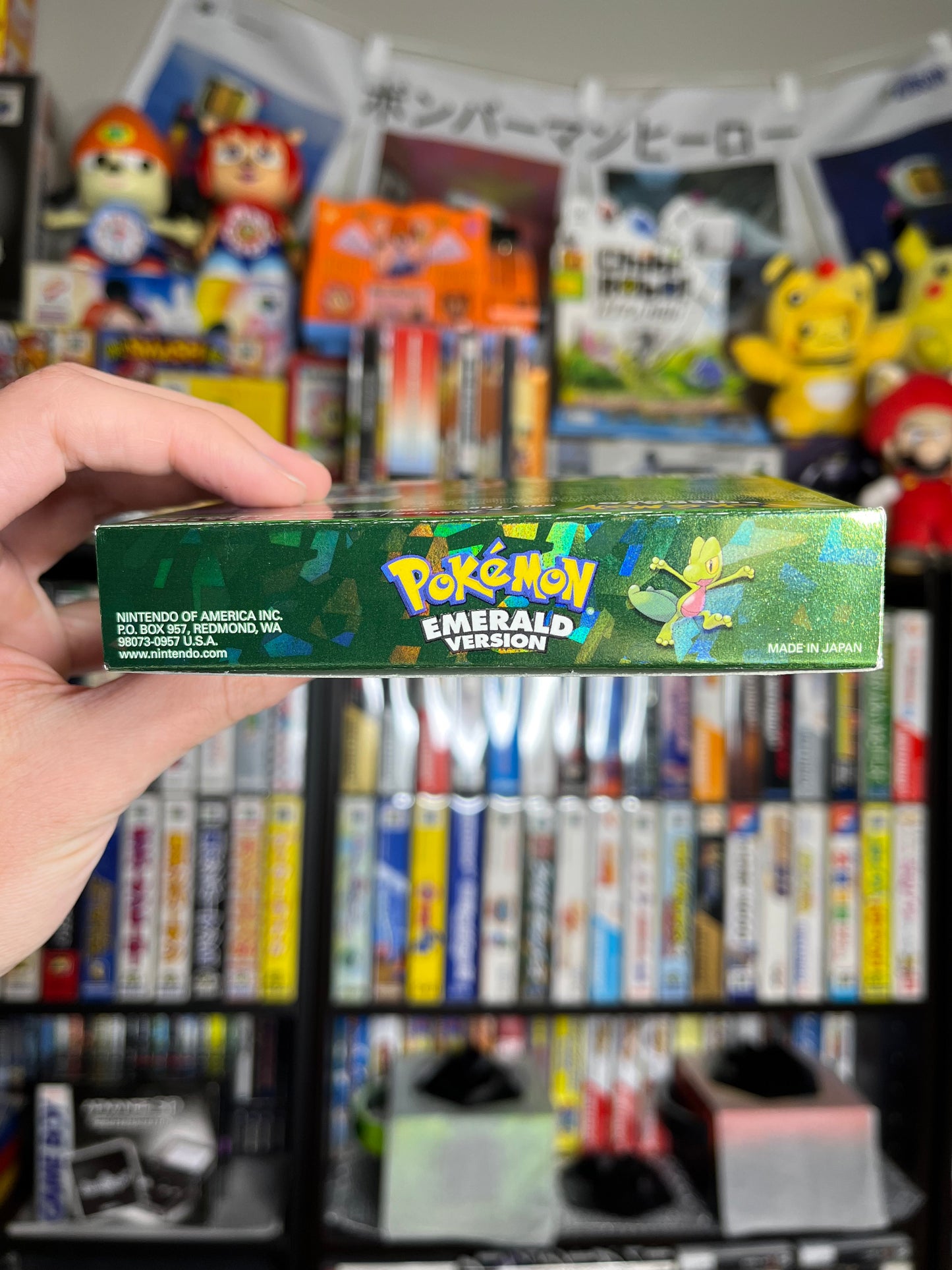 Pokemon Emerald GBA CIB Clean