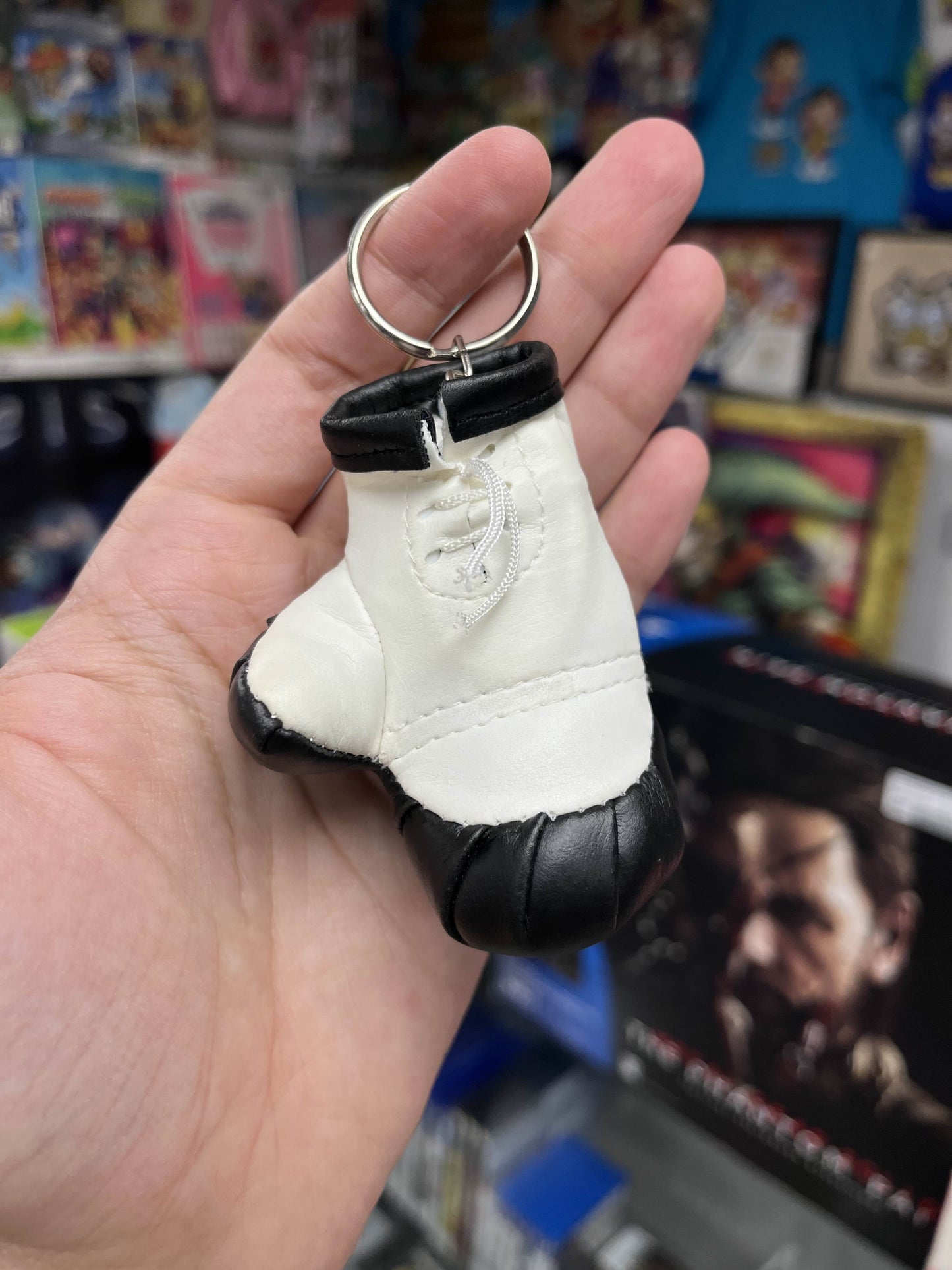 Ready 2 Rumble Boxing 2 Boxing Glove Keychain