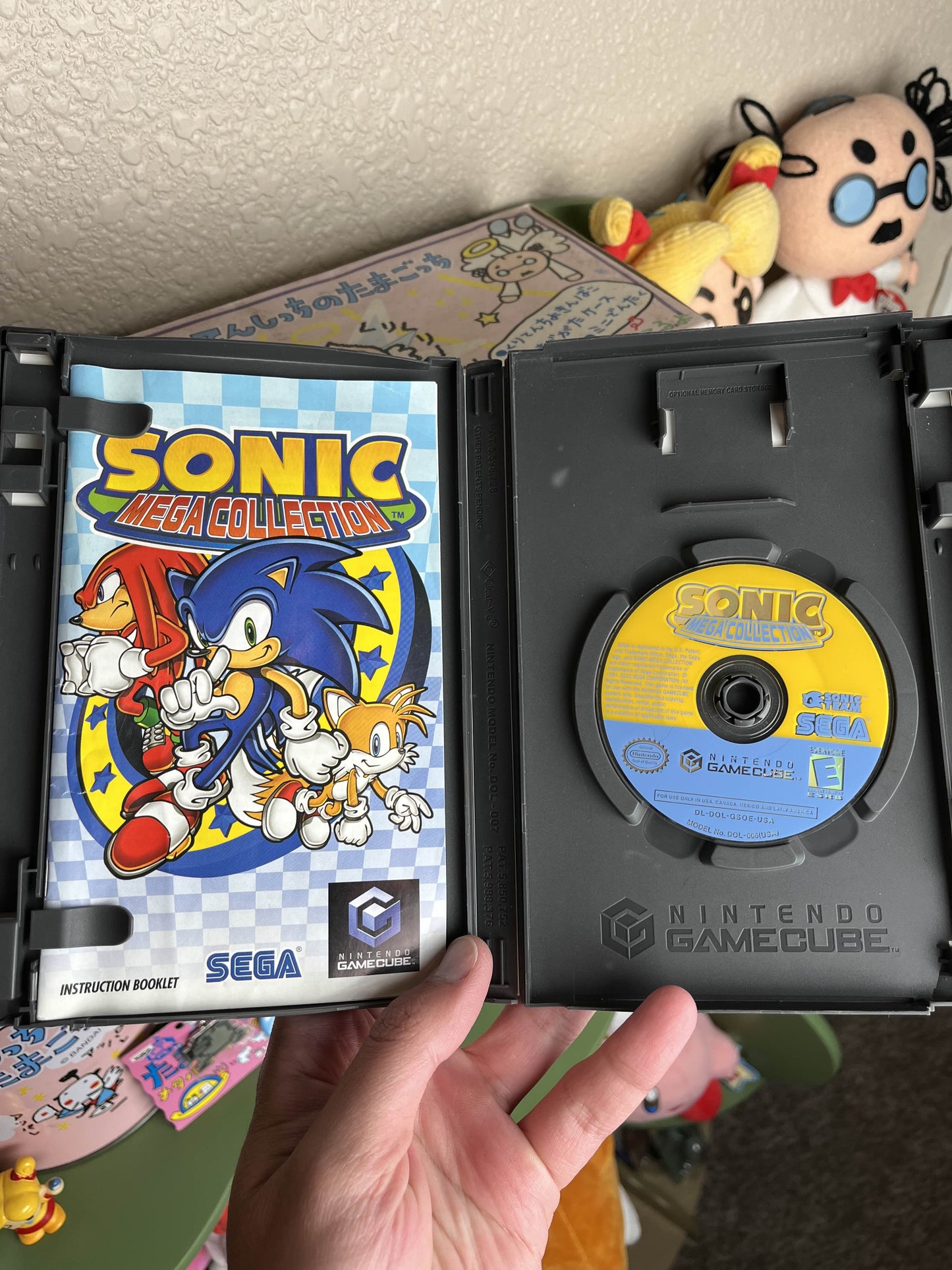 Sonic Mega Collection GameCube CIB Clean