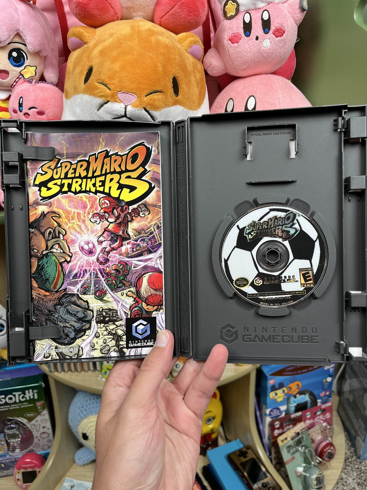 Super Mario Strikers GameCube CIB Clean