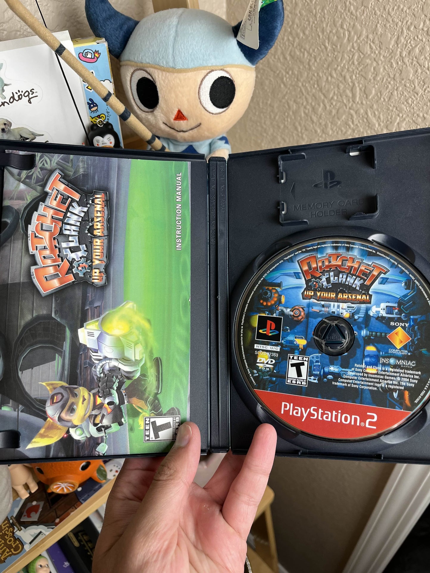 Ratchet & Clank Up Your Arsenal PS2 CIB Clean