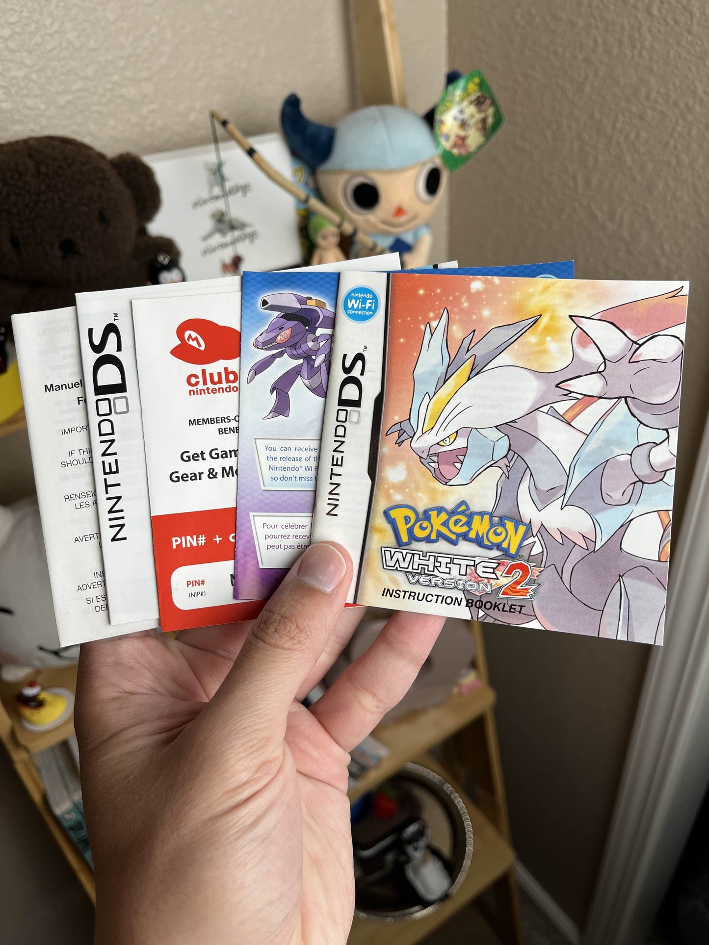 Pokemon White 2 DS CIB Clean Authentic W/ Inserts