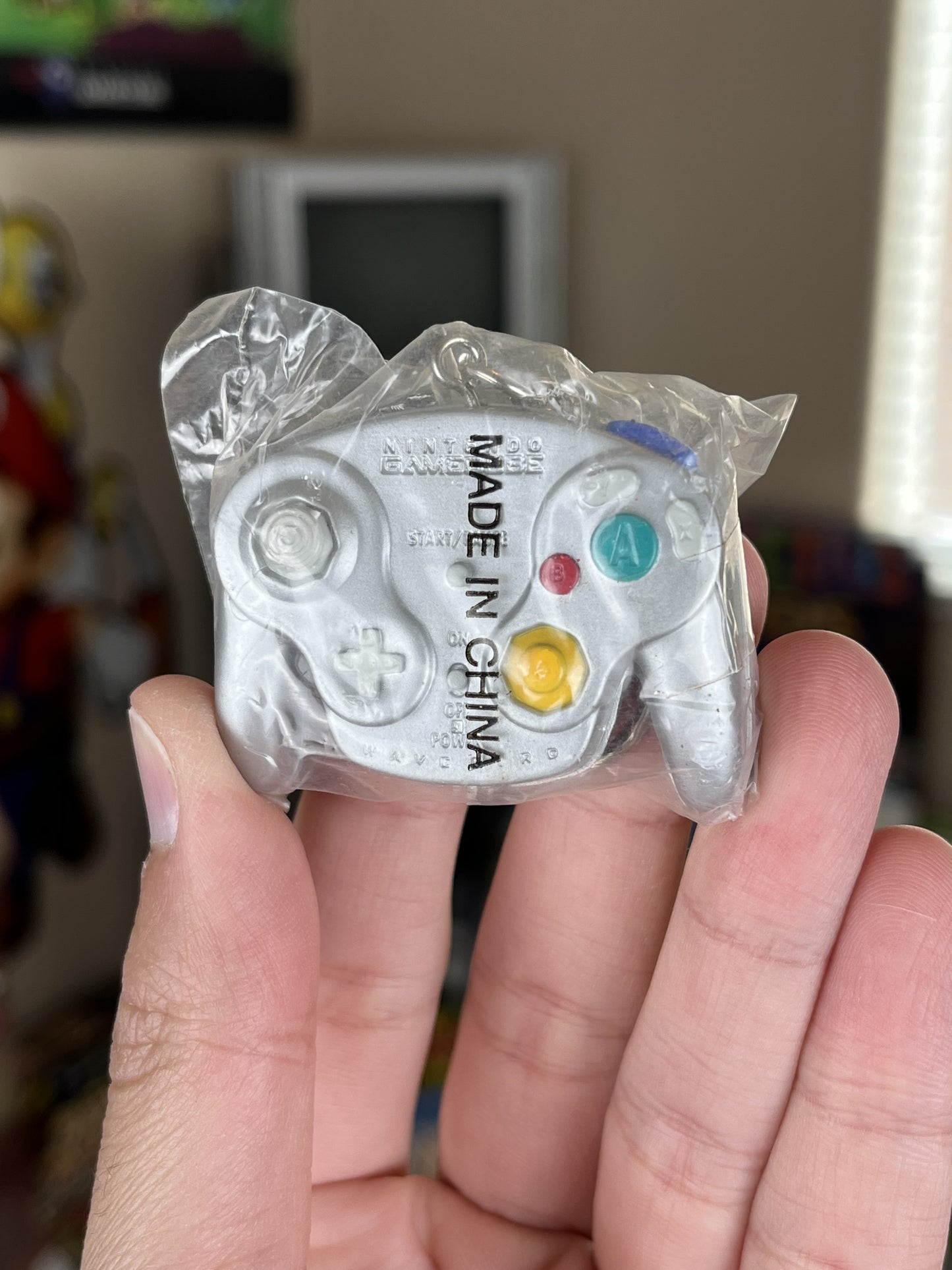 Mini Wavebird GameCube Controller Keychain SEALED